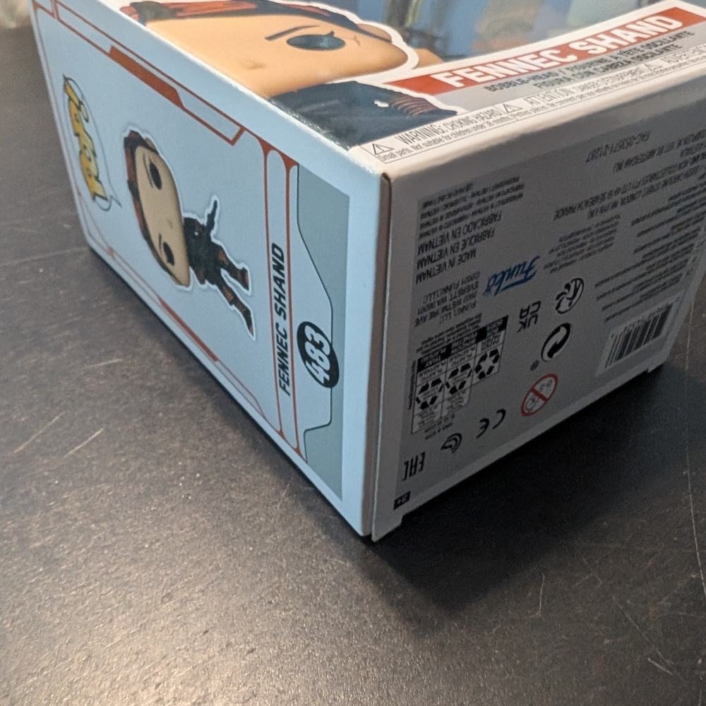 Funko Pop! Fennec Shand #483 NEW - Picture 2 of 15
